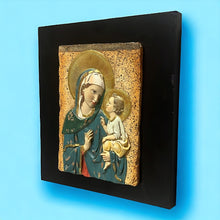 Cargar imagen en el visor de la galería, Relieve Virgen Con Niño