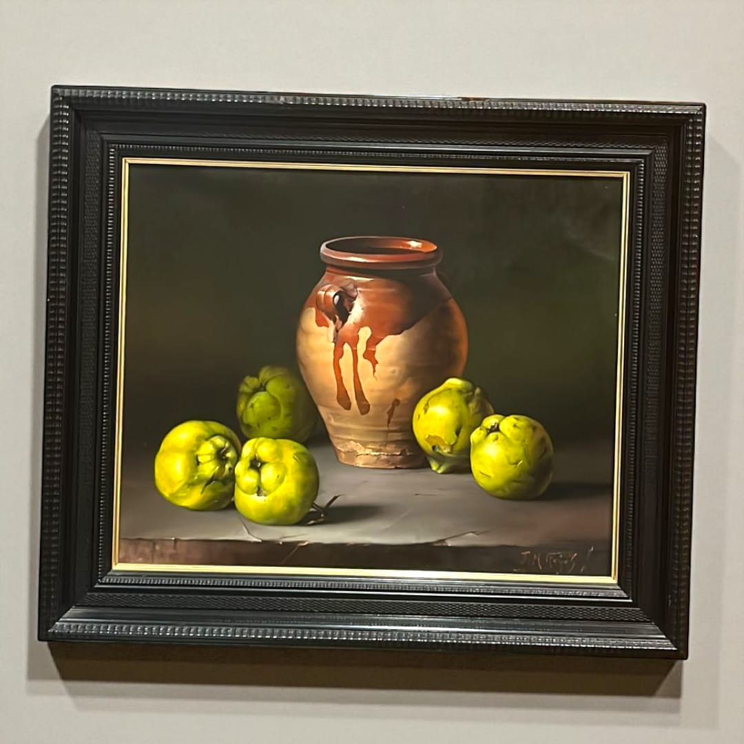 Óleo cuenco de cebollas firmado por José Manuel Reyes, pintura realista.