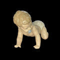 Detalle frontal de figura Bebé gateando con chupete Nao Lladró, porcelana esmaltada ideal para Home & Garden > Decor.