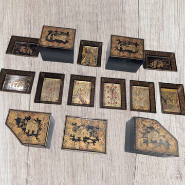 Lote de cajas y bandejas chinas Dinastía Qing originales en madera lacada con decoración oriental pintada a mano. Ideal para decoración vintage.