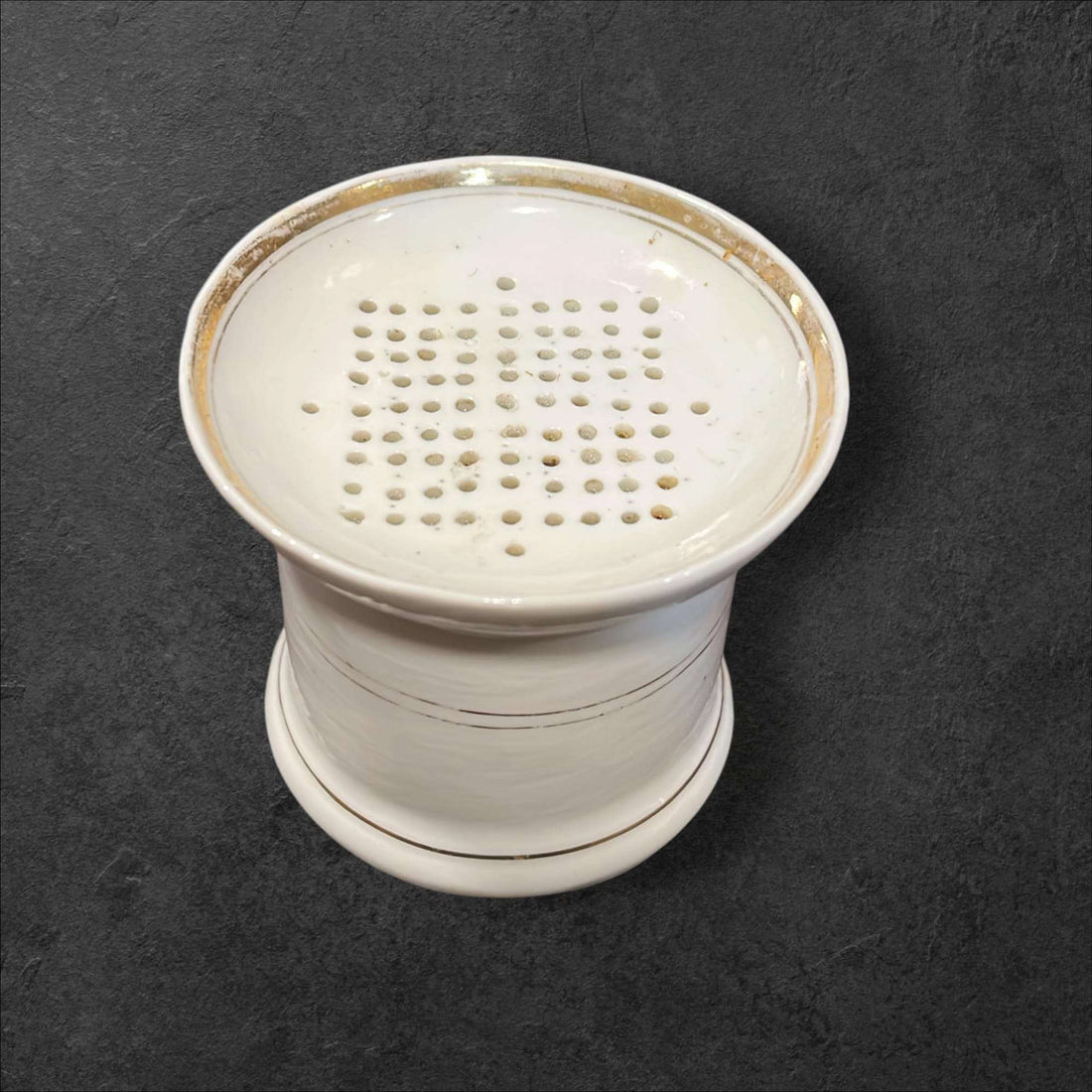 Arenillero y secante de porcelana antiguo para escribanía