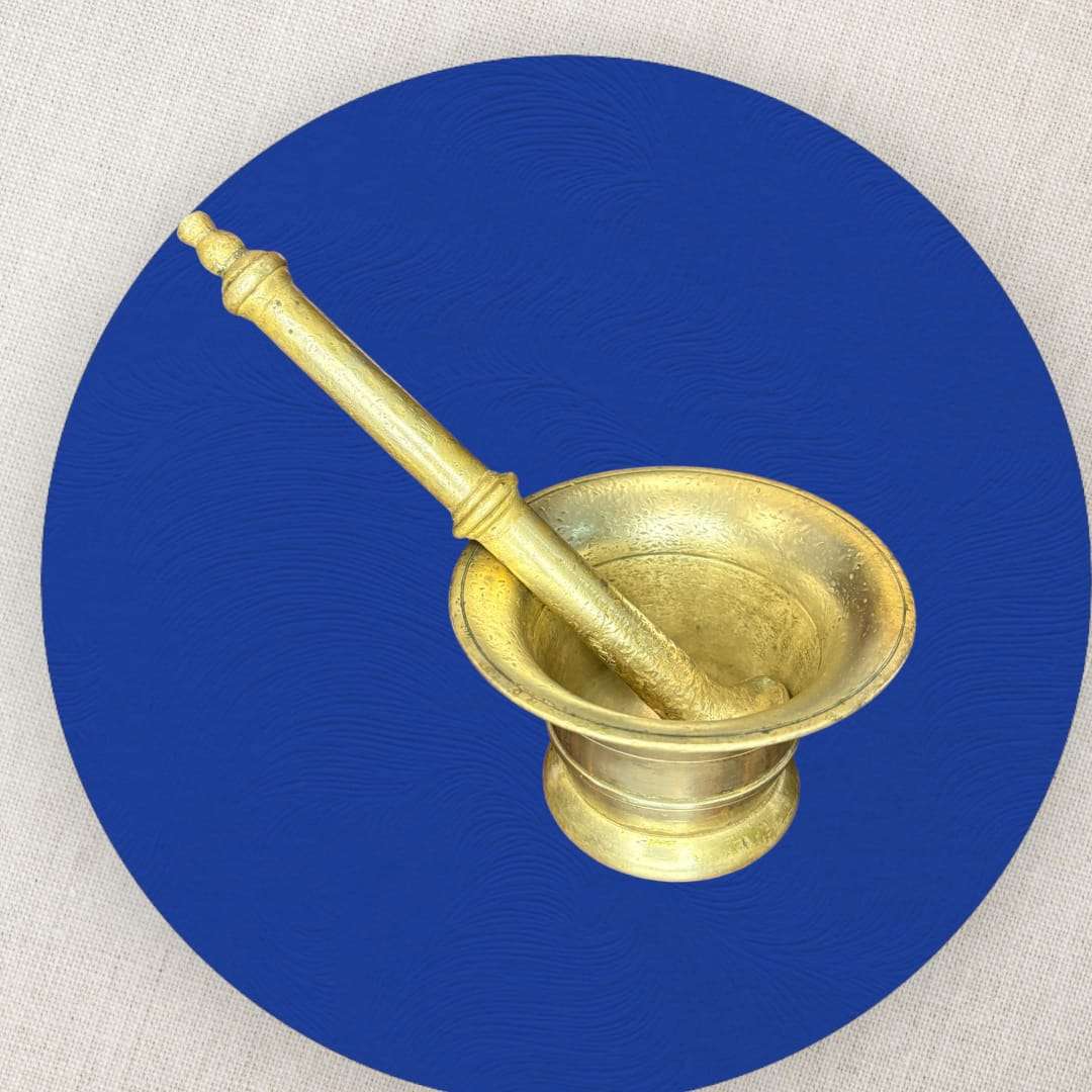 Mortero de Bronce Clásico con Maja 22 cm Antiguo
