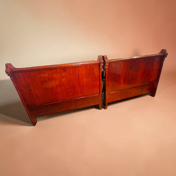 Cabeceros de Caoba Clásicos Tallados Elegantes