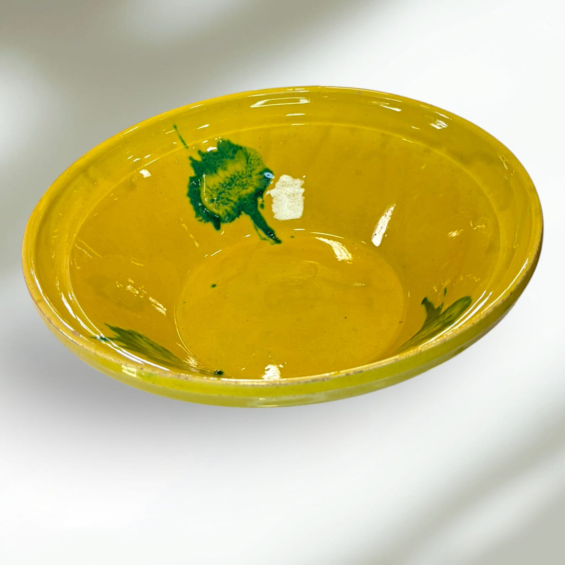 Lebrillo antiguo de cerámica esmaltada | Decoración