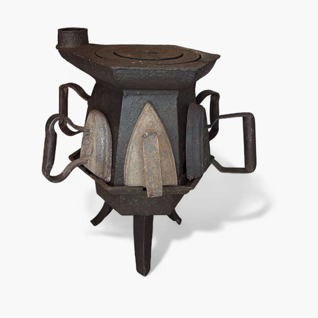 Chimenea con planchas antigua de forja | Decoración