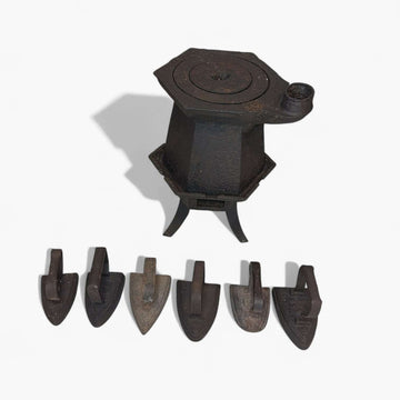 Chimenea con planchas antigua de forja | Decoración