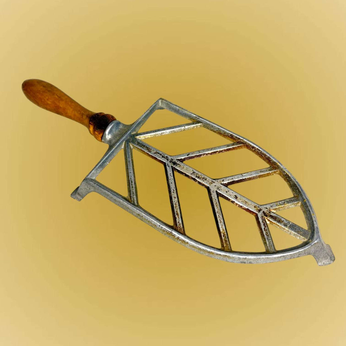 Este Descansa plancha resulta especialmente atractivo por detalles visibles que lo diferencian de otras piezas decorativas de hogar: 