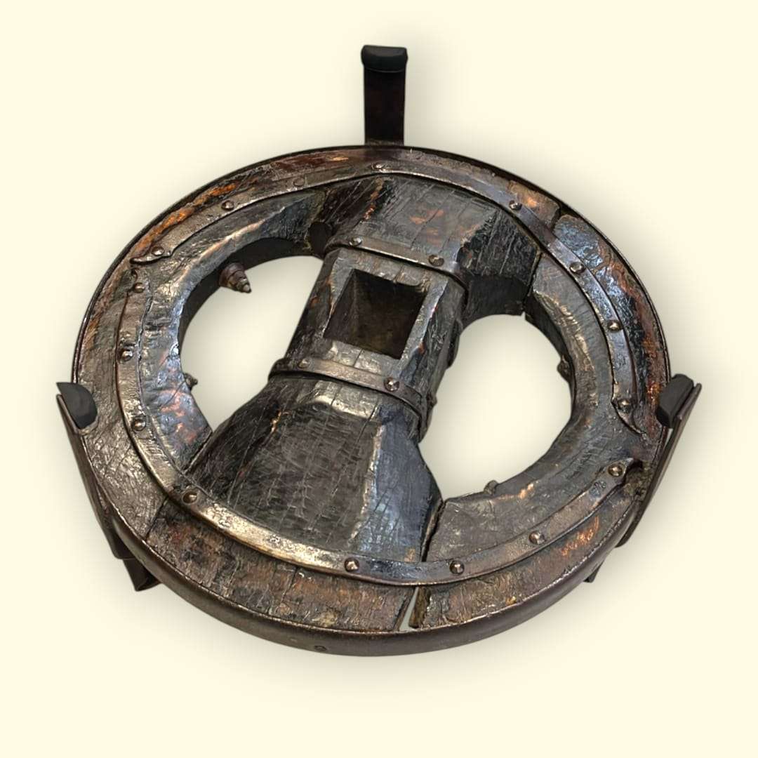 Resulta ideal para salones con estilo rústico, industrial, mediterráneo o ecléctico, donde se busquen muebles con historia y una presencia irrepetible. 