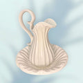 Aguamanil antiguo de porcelana con jarra y palangana decorativa