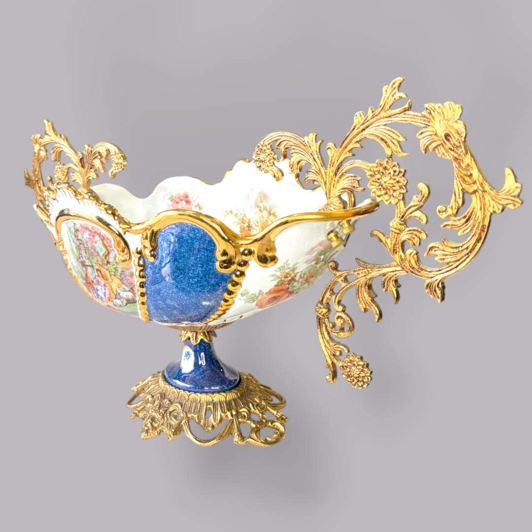 Este Centro de mesa no es solo una pieza bella: es una declaración estética. 