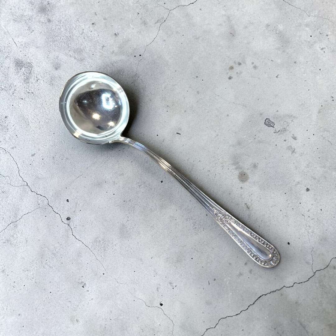 Este Cazo es una oportunidad única, limitada y perfecta para quienes buscan objetos con historia y estilo propio.