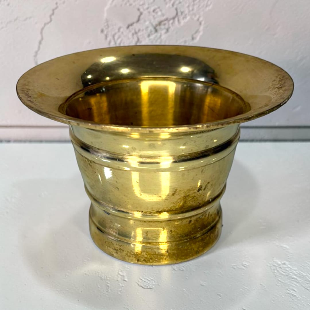 El conjunto refleja un equilibrio perfecto entre funcionalidad y estética.