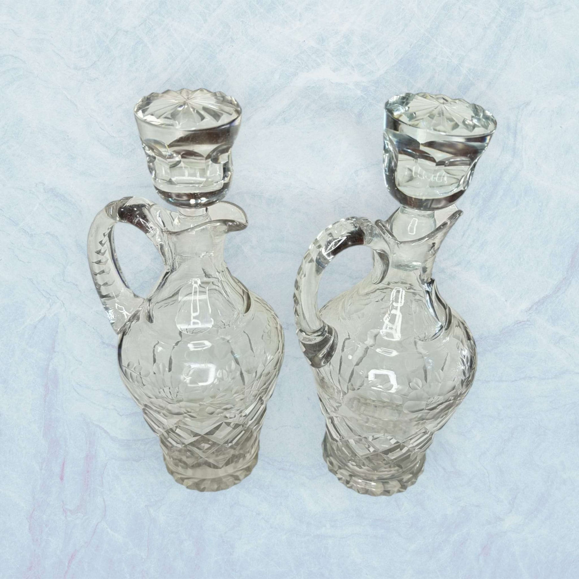 
Hoy también son ideales como objeto decorativo, pieza de vitrina, complemento para aparadores, mesas clásicas o colecciones de cristalería antigua.