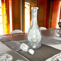 Hoy también es perfecta como objeto decorativo, pieza de colección, complemento para mueble bar, vitrina o decoración de comedor.