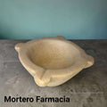  Su valor está en la materia, en el uso pasado y en esa belleza imperfecta que convierte un objeto funcional en un elemento decorativo con personalidad. 