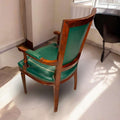  La combinación de caoba y cuero verde transmite tradición, buen gusto y valor decorativo.

Comprar estos sillones en www.cositasantiguas.es es incorporar mobiliario antiguo con carácter real, ideal