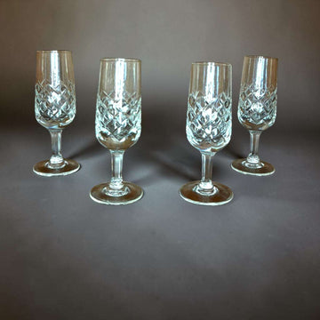 Estos catavinos se diferencian por su equilibrio entre elegancia, utilidad y valor decorativo.