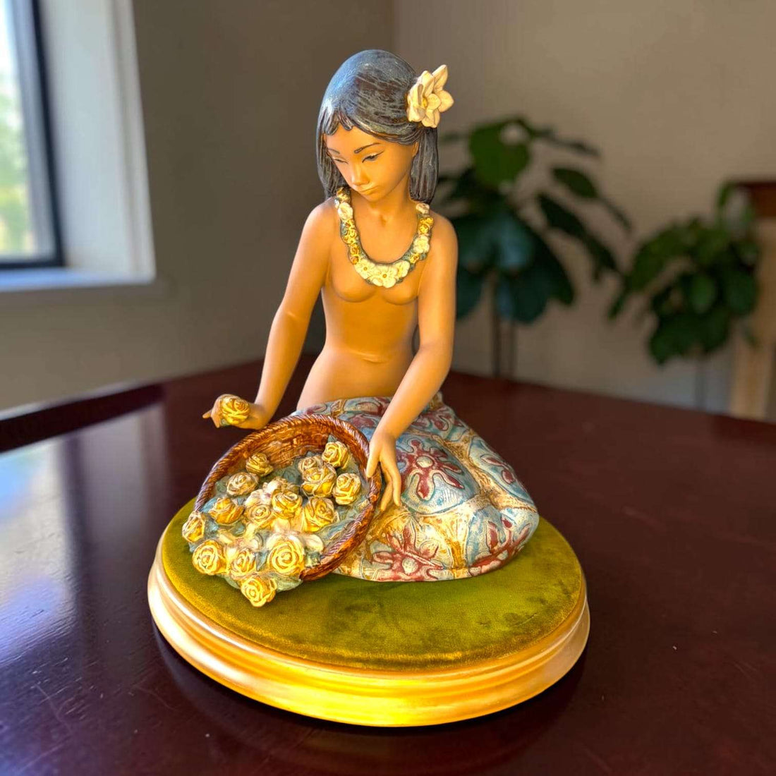 Esta Figura destaca por su composición equilibrada y por la riqueza de detalles visibles en las imágenes. 