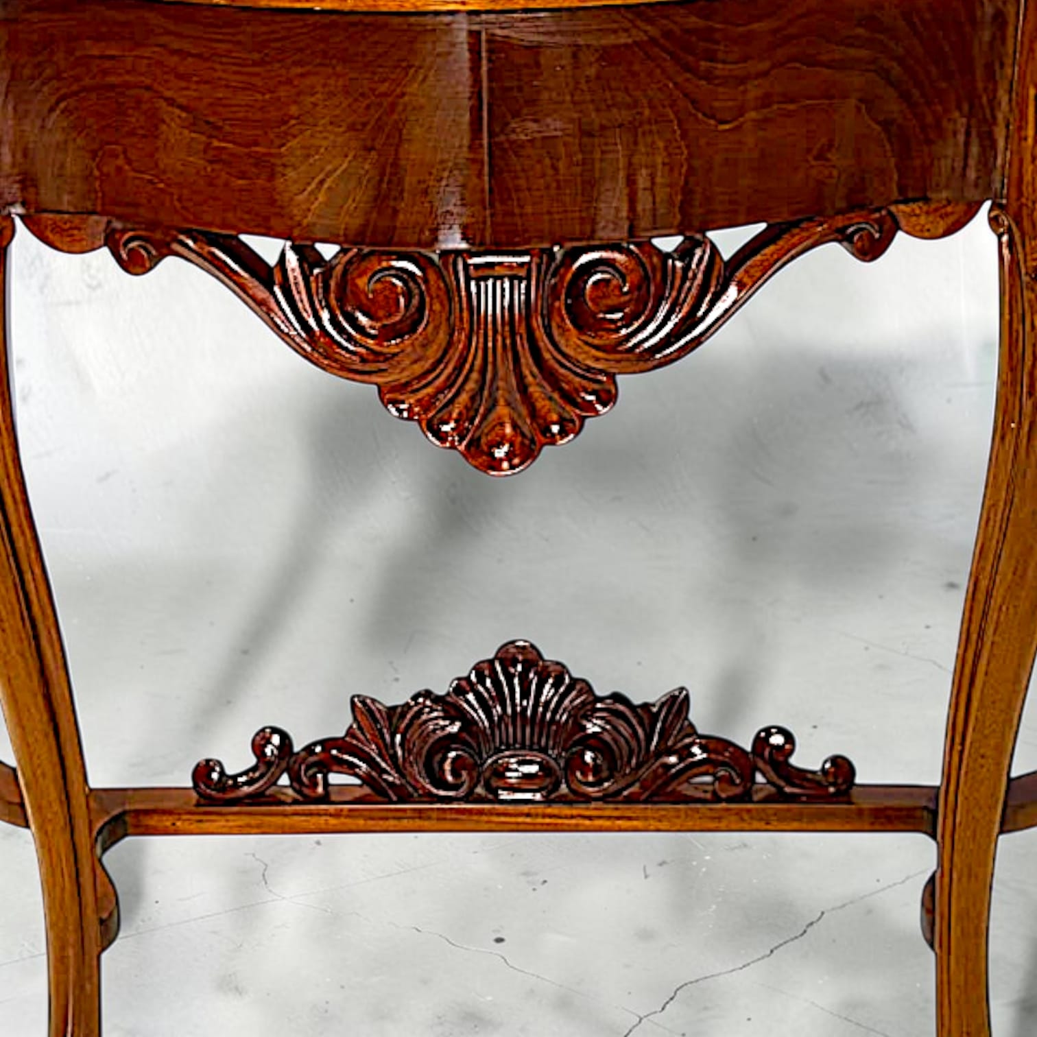 Consola isabelina de caoba tallada para el recibidor - Cositas Antiguas – La Guadaña, Anticuarios Online en Jerez , vender antigüedades, muebles antiguos