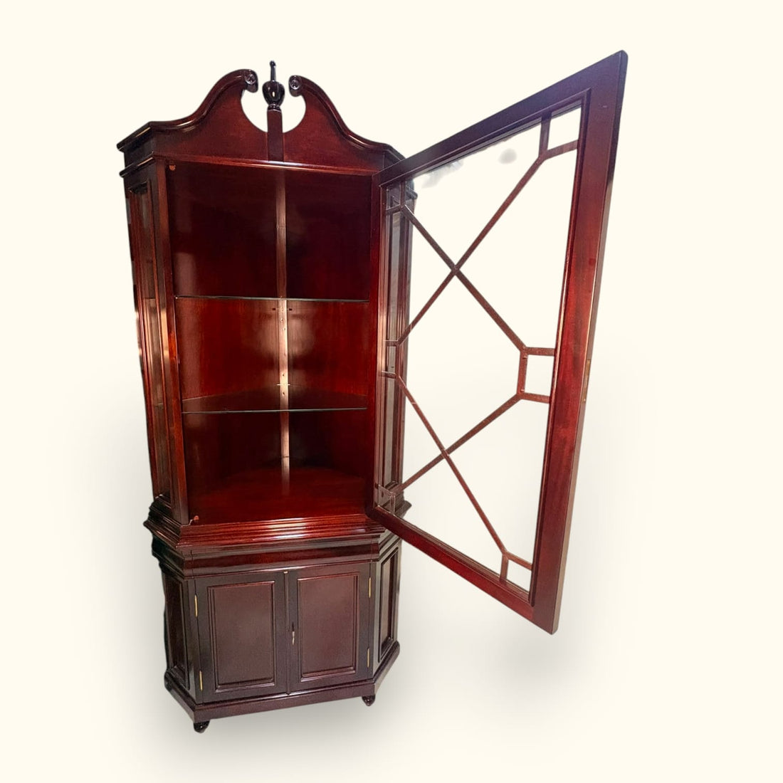 Vitrina esquinera de caoba con puerta de cristal - Cositas Antiguas – La Guadaña, Anticuarios Online en Jerez , vender antigüedades, muebles antiguos