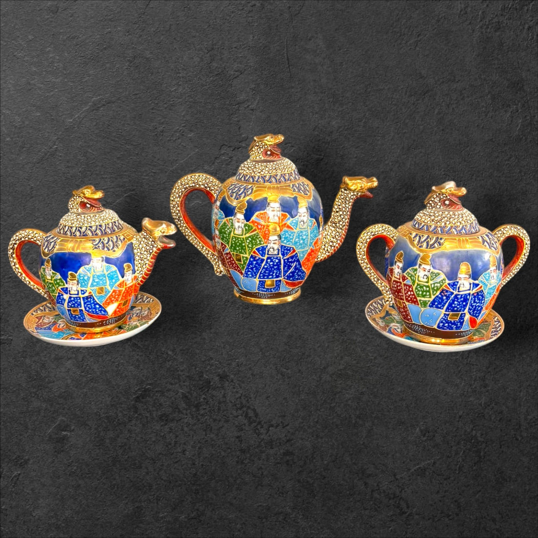 Juego de té japonés estilo Satsuma con dragones dorados - Cositas Antiguas – La Guadaña, Anticuarios Online en Jerez , vender antigüedades, muebles antiguos