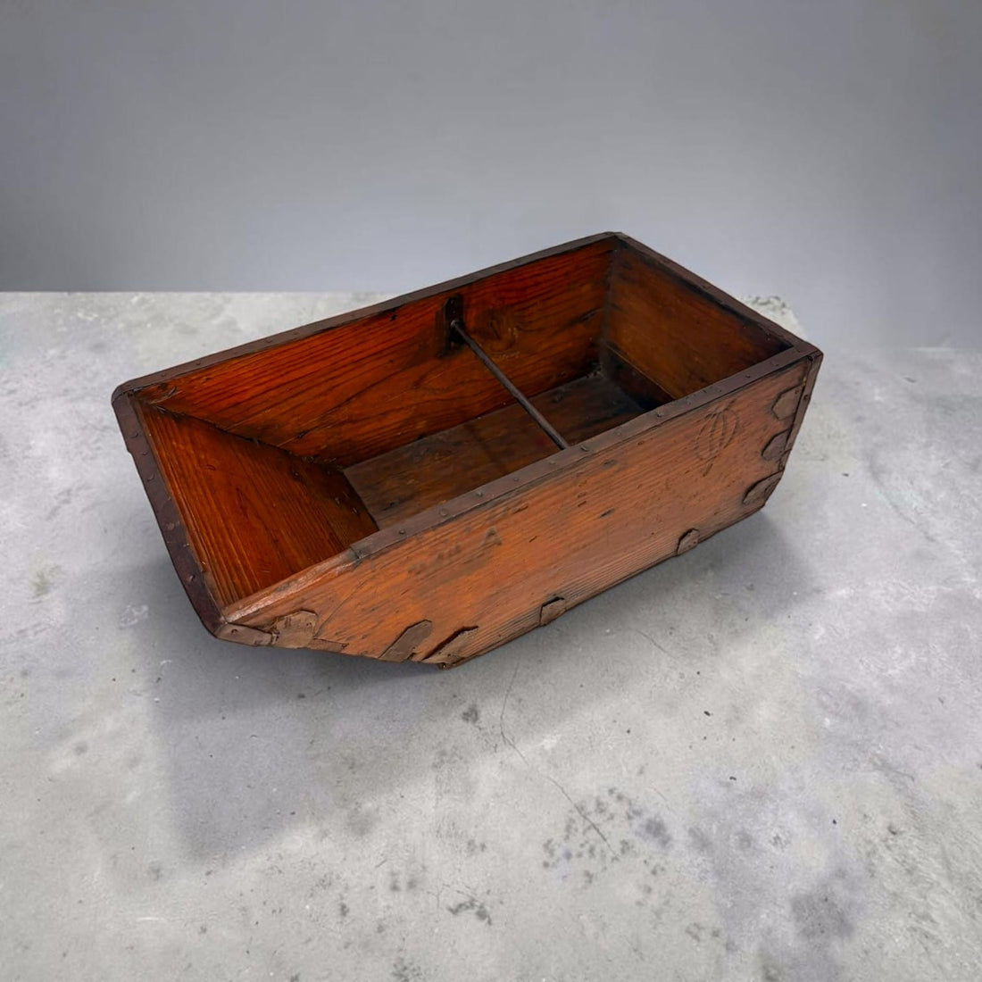 Cuartilla antigua de madera para medir grano y decorar - Cositas Antiguas – La Guadaña, Anticuarios Online en J