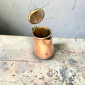 Cafetera antigua de cobre martilleado con tapa - Cositas Antiguas – La Guadaña, Anticuarios Online en Jerez , vender antigüedades, muebles antiguos