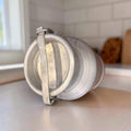 Se utilizaban para recoger, almacenar y transportar leche, tanto en pequeñas 