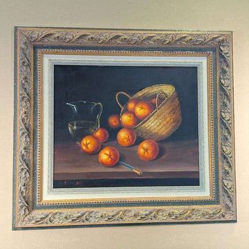 Primer plano de la firma Belti 96 en óleo bodegón.