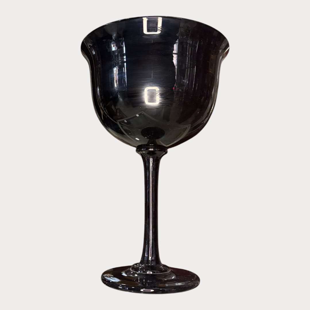 Copa Murano negra decorativa de gran tamaño con acabado brillante, ideal como centro de mesa elegante en decoración de interiores.
