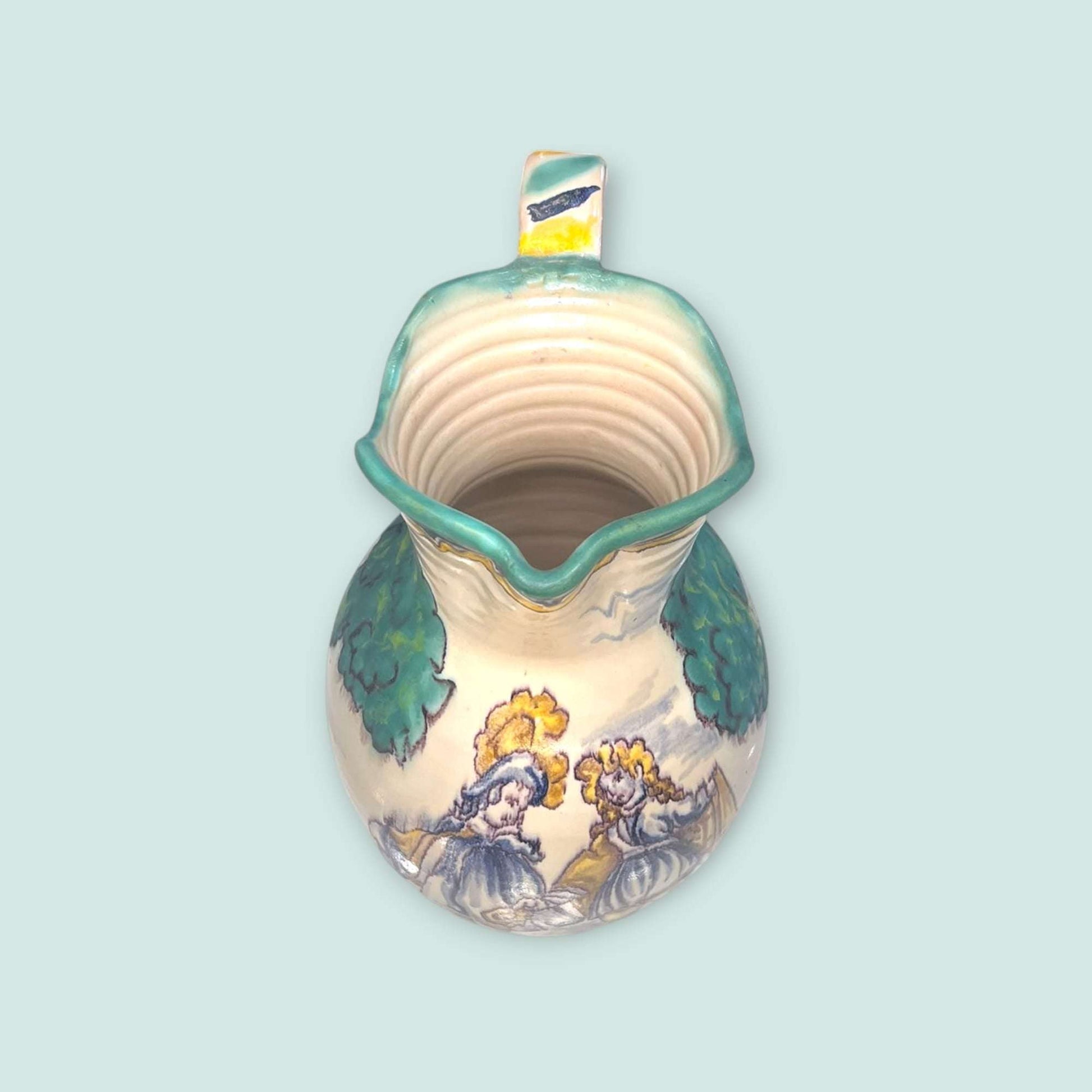 Boca vertedora ondulada de jarra de Talavera