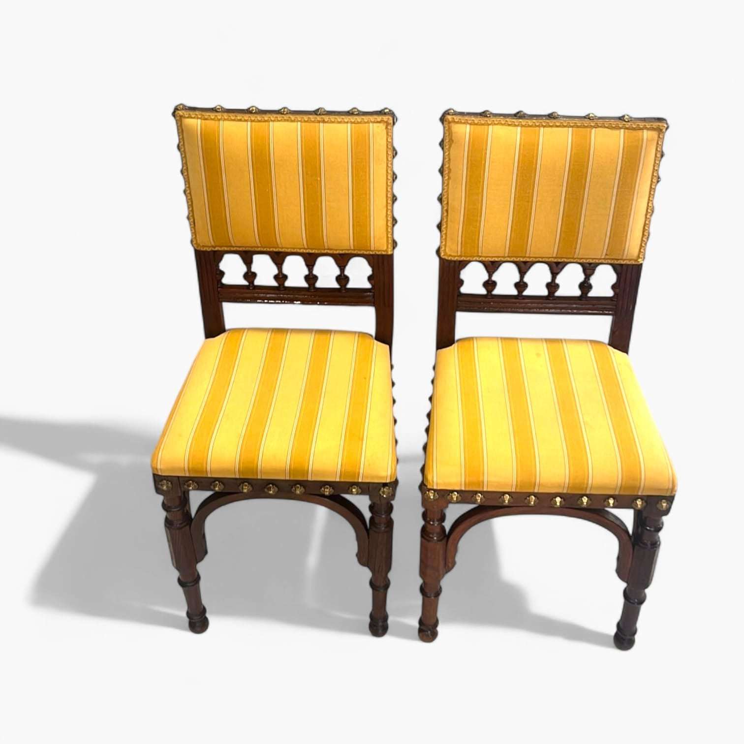 Detalle de la madera y tapizado original