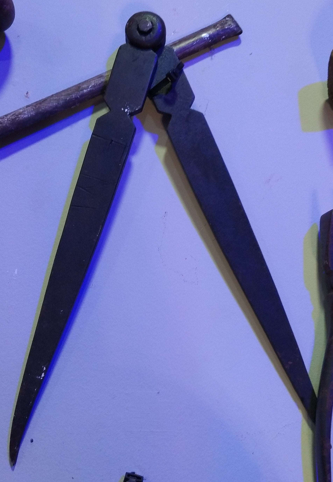 Compas de tonelero. - La Guadaña