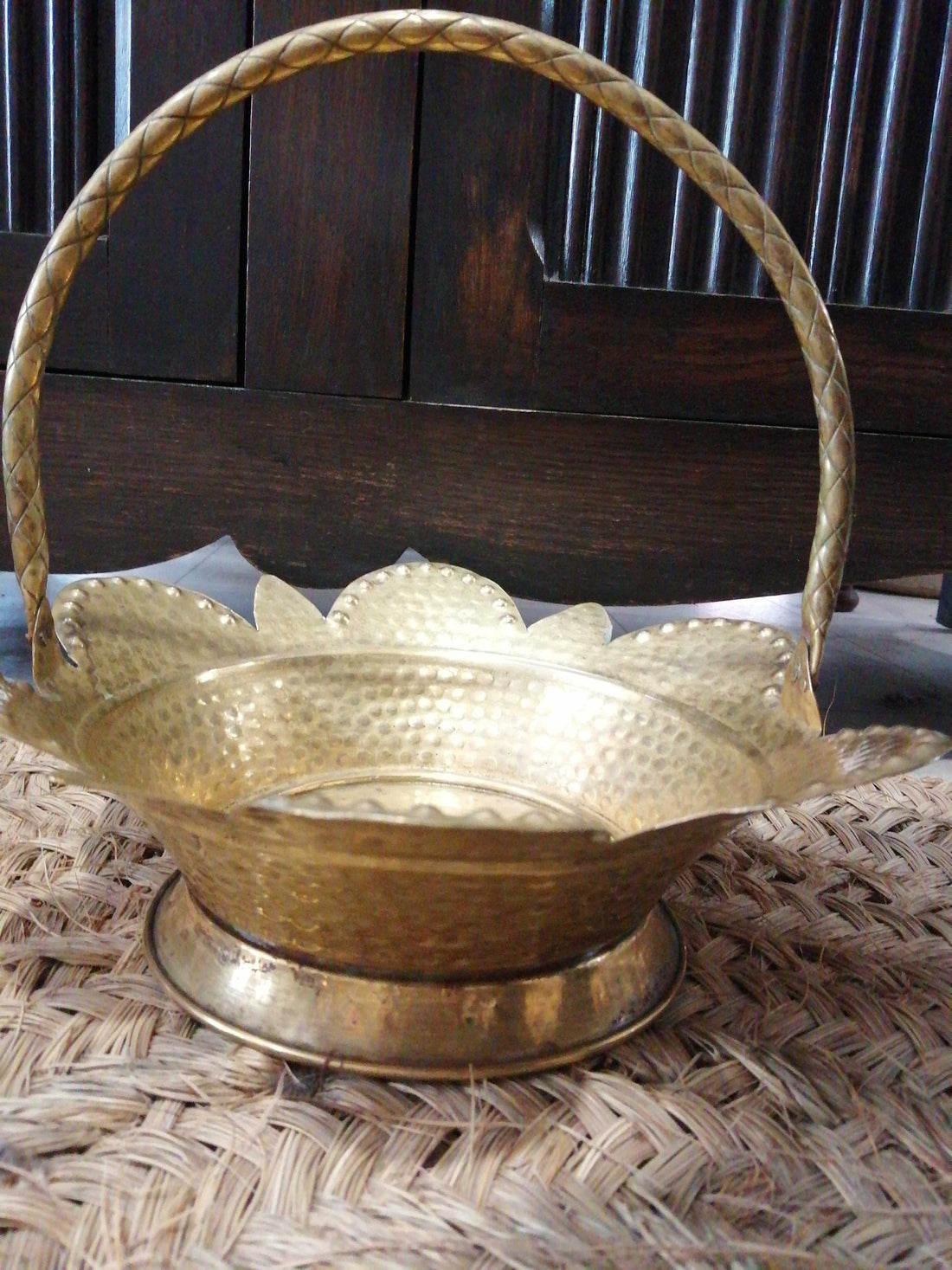 Canasto de metal para maceta o flores |  Diseño exclusivo