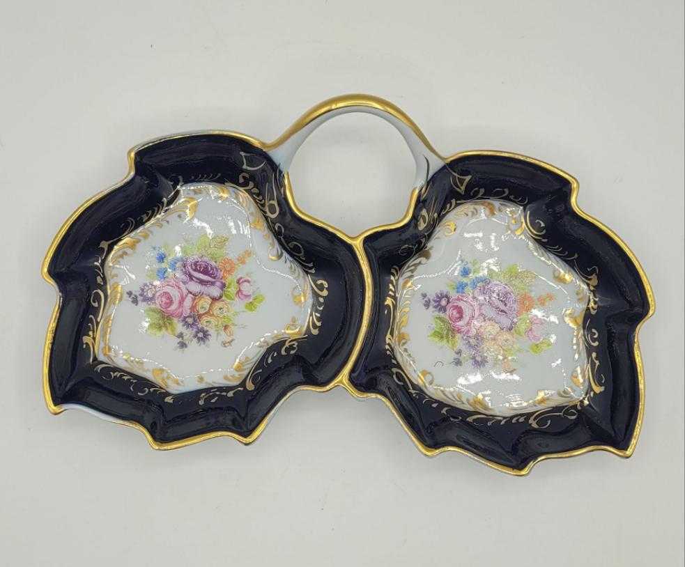 Entremesera Limoges - Obra maestra en porcelana pintada a mano, diseño floral con bordes dorados, 24x15 cm, ideal para decoración elegante.