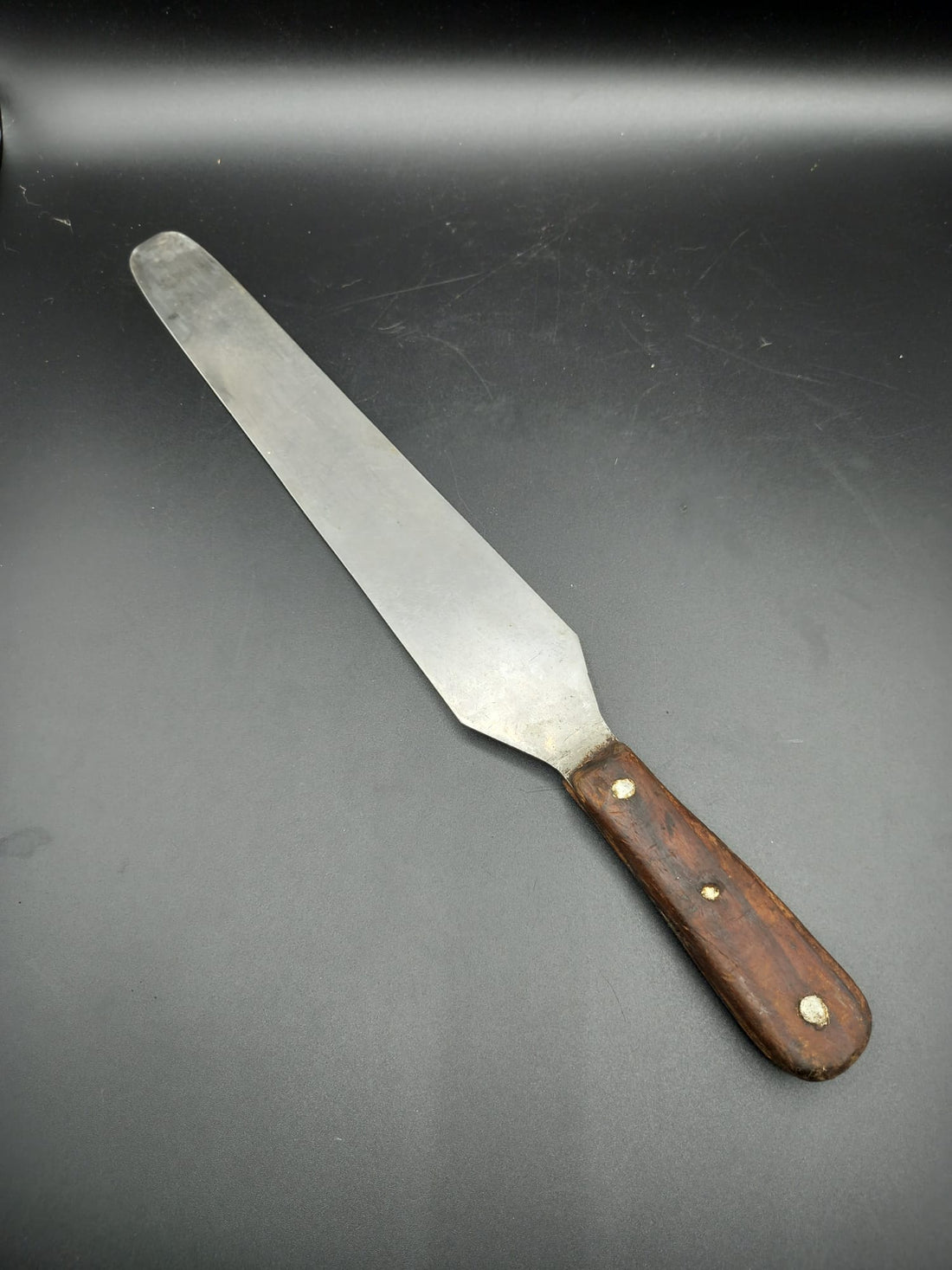 Medidas 43 x 5,5 cm.