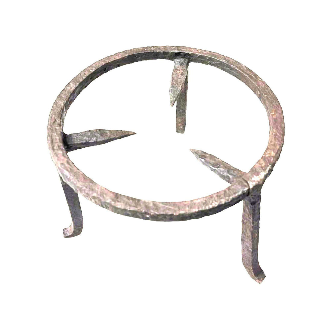 Estrebede de hierro fundido para cocina tradicional. Ideal para cocinar a leña o carbón, con diseño rústico y resistente al calor.